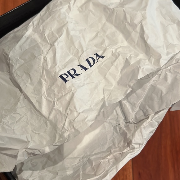 100% Original Prada Men’s loafer / shoes - with box and 2 dust bags - Picture 9 of 13